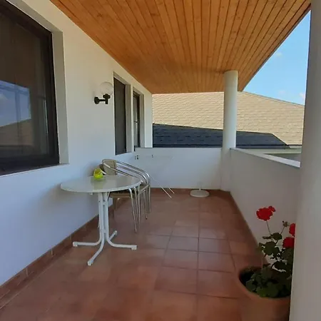 Ferienwohnungen&Weingut Kroiss Silvia Illmitz Exterior foto