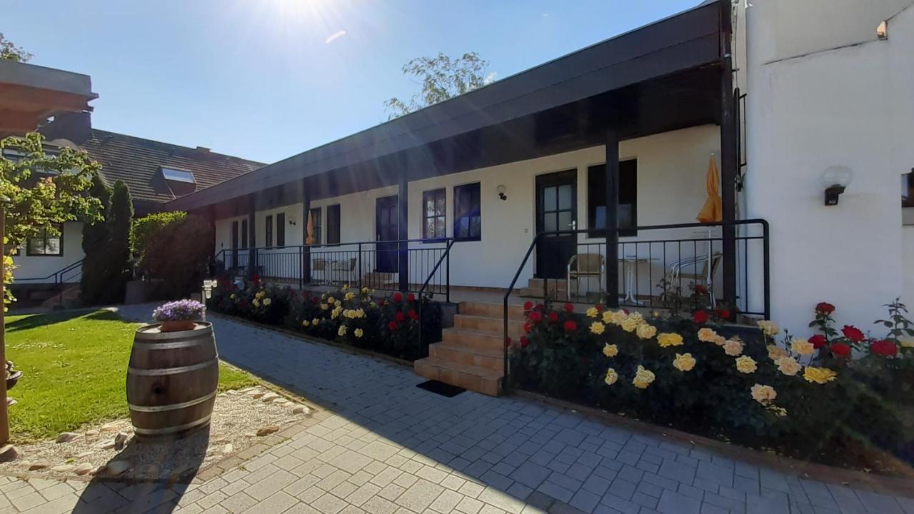 Ferienwohnungen&weingut Kroiss Silvia Apartment