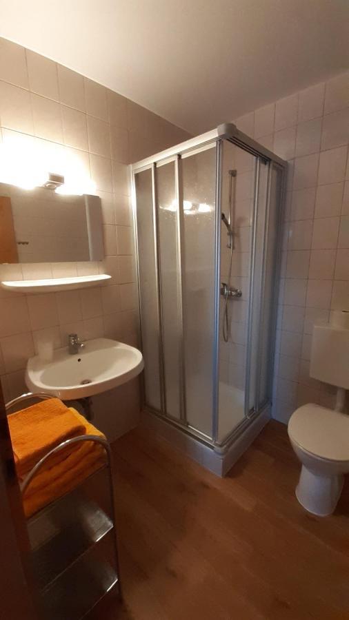 Ferienwohnungen&weingut Kroiss Silvia Apartment *