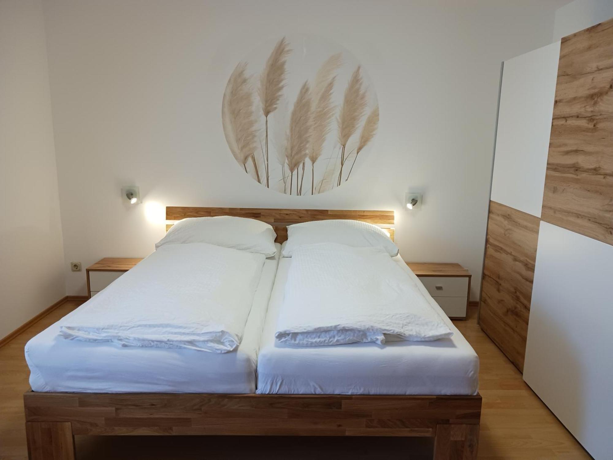 Apartment Ferienwohnungen&weingut Kroiss Silvia